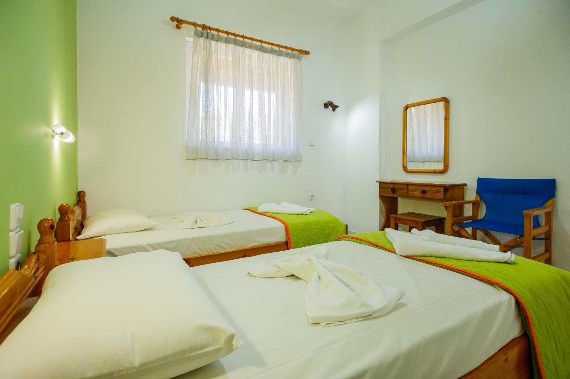 Kyprianos Apart otel Keri Dış mekan fotoğraf